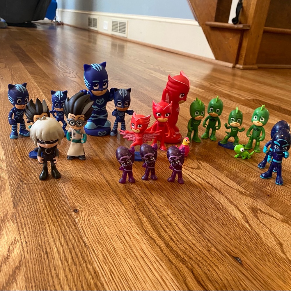 Lot of PJ Masks figurines